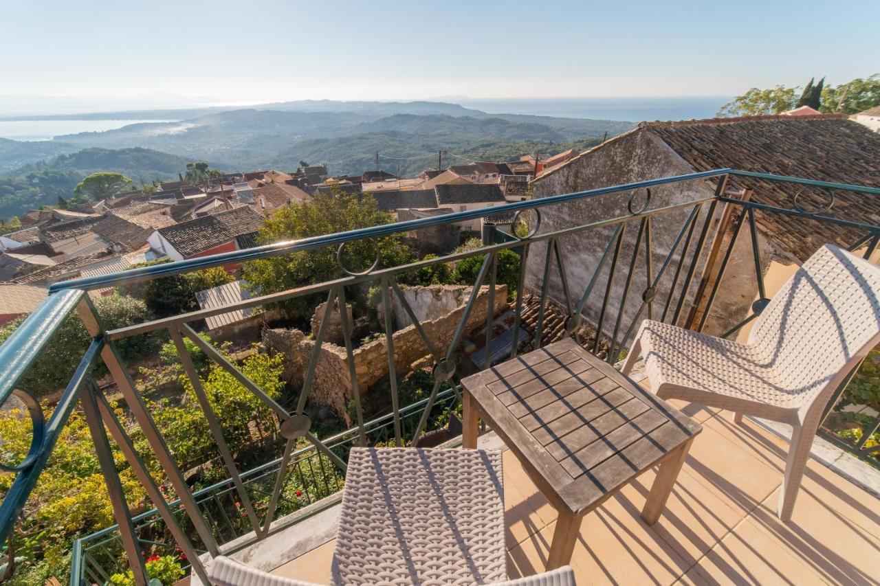 Balis Panorama Villa Chlomos Bagian luar foto